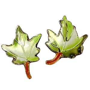 Vintage Green Enamel Maple Leaf Stud Earrings Mid Century 1970s Petite Jewelry